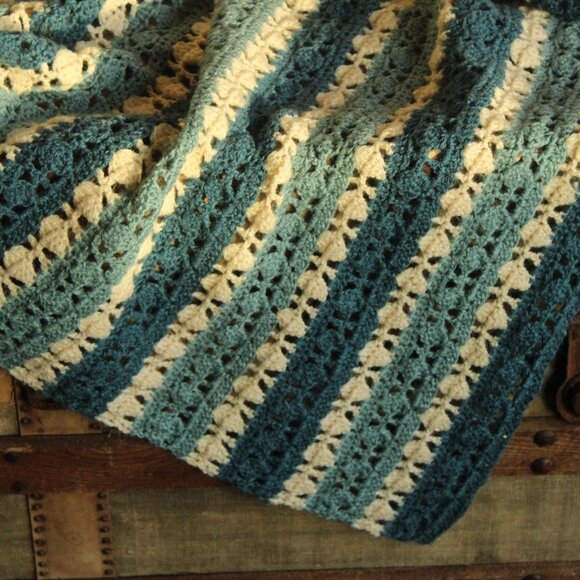 Vintage 1960s Afghan, Blue and White Striped Crochet Lap Blanket or Throw - Picture 2 of 12